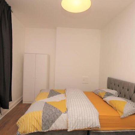 Ideal 2 Bed Flat Close To City Apartment Londra Exterior foto